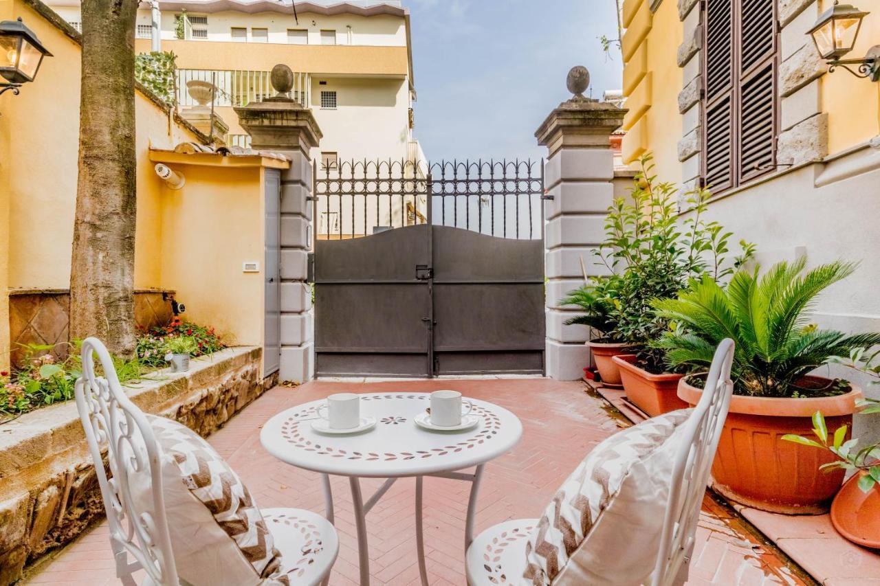 Bbhome Design Suite Apartment Over Trastevere District Roma Exterior foto